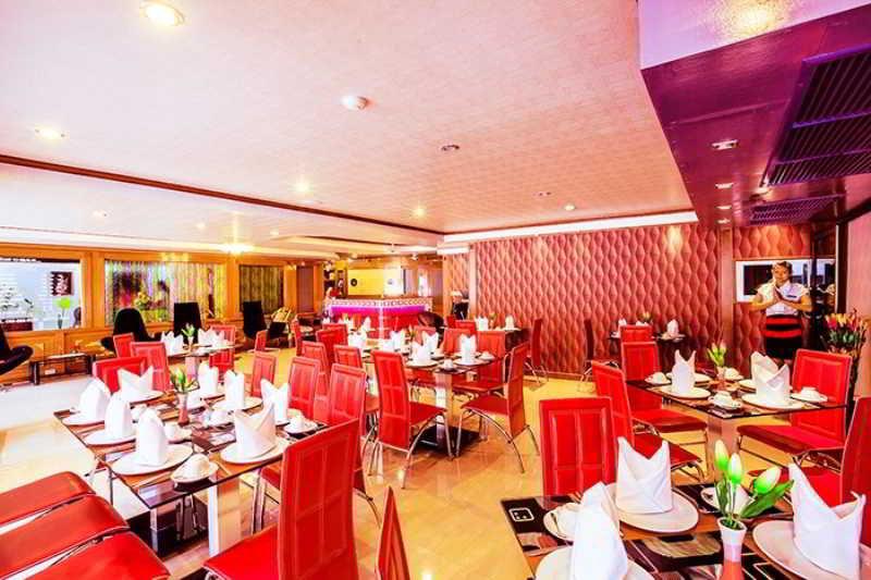 Oyo 796 Paradise Sukhumvit Hotel Bangkok Exterior photo